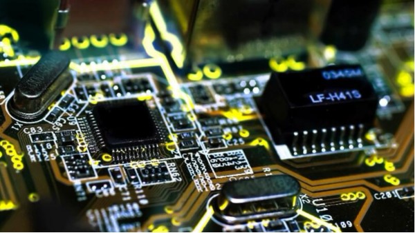 一個(gè)電路板上怎么有好幾顆晶振？會(huì)不會(huì)產(chǎn)生干擾？看看晶振廠家怎么說(shuō)